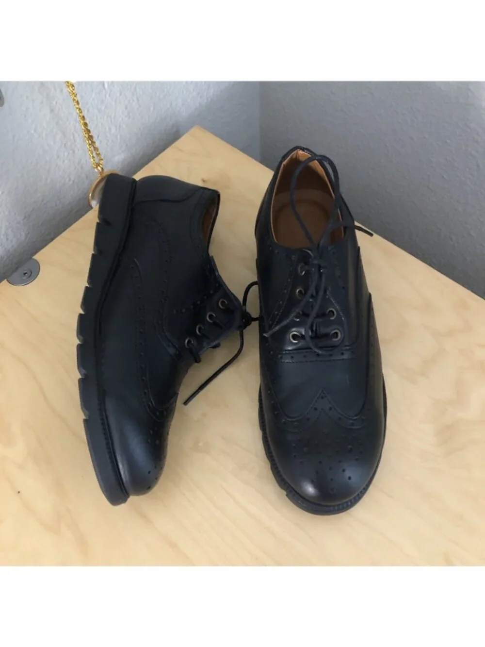 Vince Camuto Warble Wingtip Oxford Shoes Little Big Boy's size 5.5 Black NEW